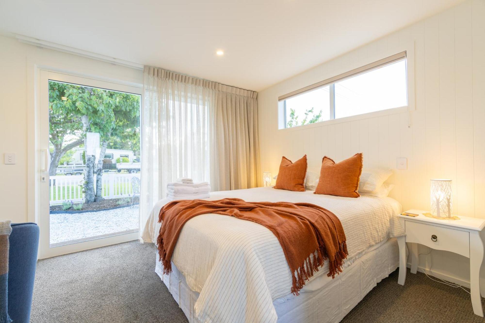 The Mayflower Cottage Te Anau Bagian luar foto